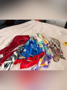 Silk-Feel One Piece - Bright Blue & Red Scarf set 5 vintage silk scarf